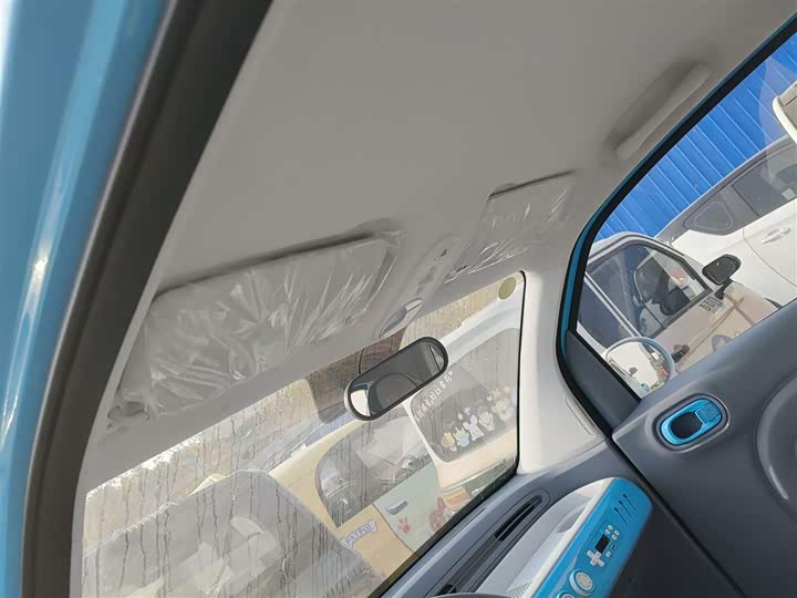 Фото 18 - Bestune Pony