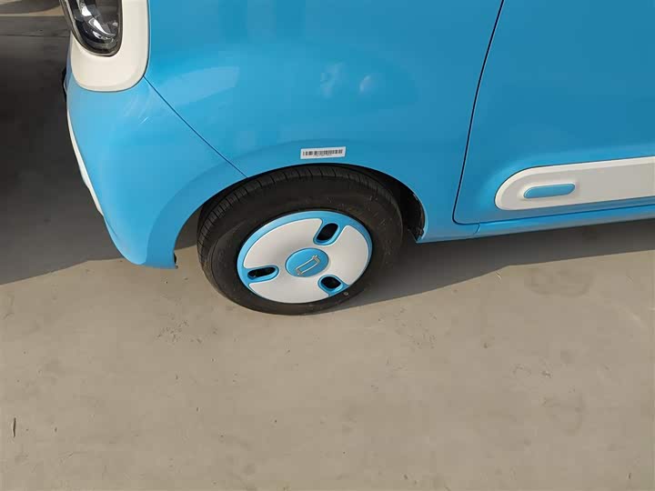 Фото 23 - Bestune Pony