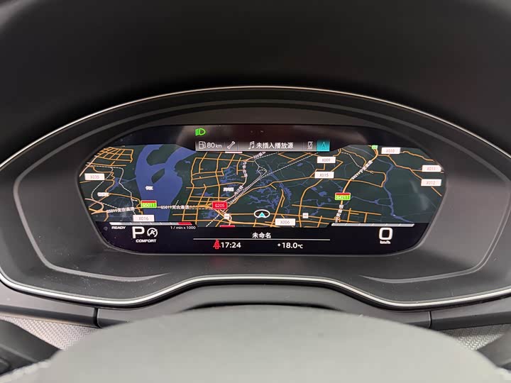 Фото 15 - Audi Q5L