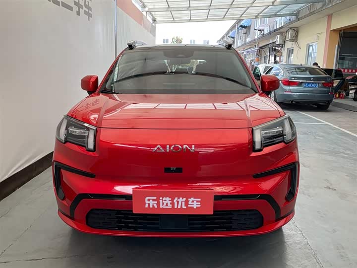 Фото 2 - GAC Aion V