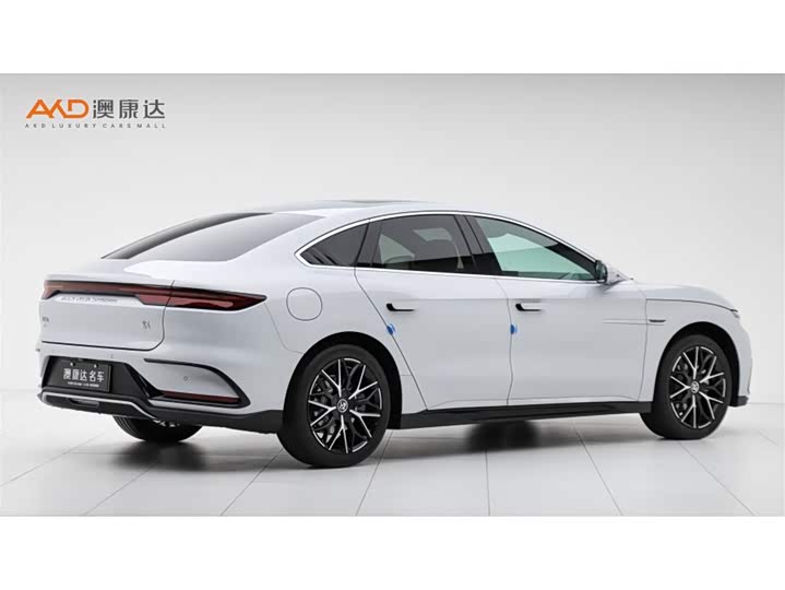 Фото 3 - BYD Han