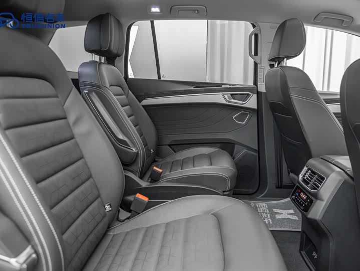 Фото 14 - Volkswagen Talagon