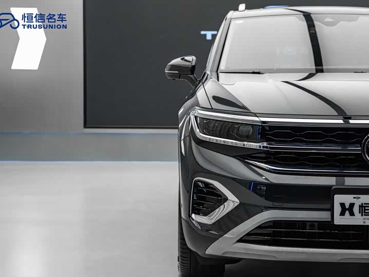 Фото 8 - Volkswagen Talagon