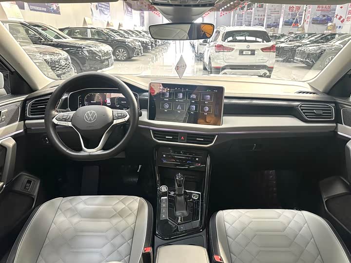 Фото 9 - Volkswagen Tayron