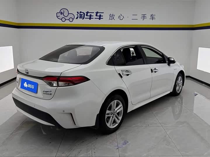 Фото 3 - Toyota Levin