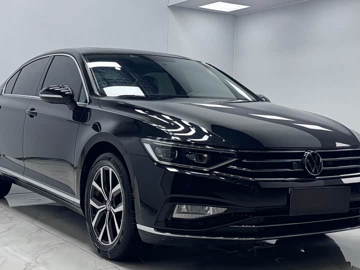 Фото 3 - Volkswagen Magotan