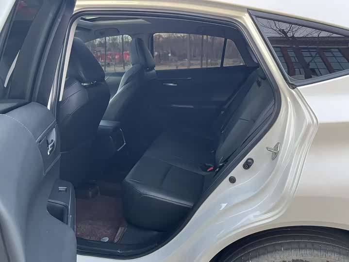 Фото 10 - Toyota Venza