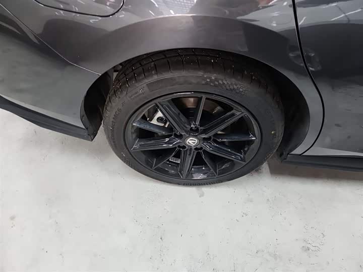 Фото 26 - Changan UNI-V Hybrid