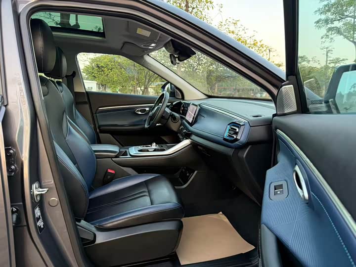 Фото 12 - GAC Trumpchi GS3