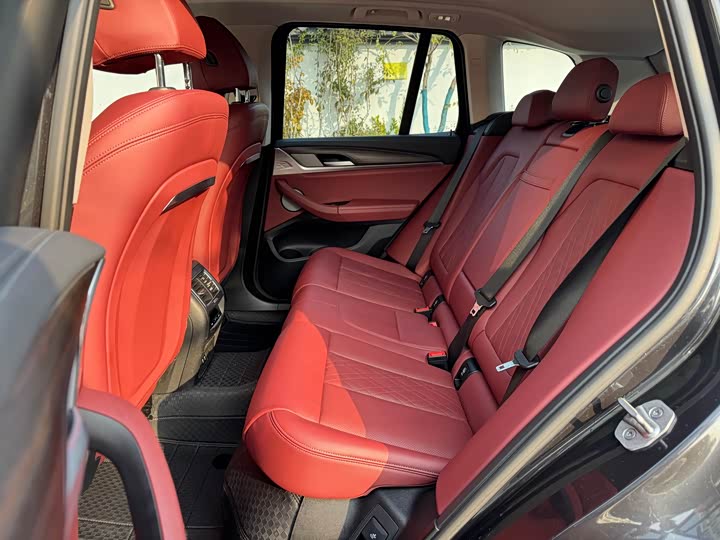 Фото 12 - BMW X3