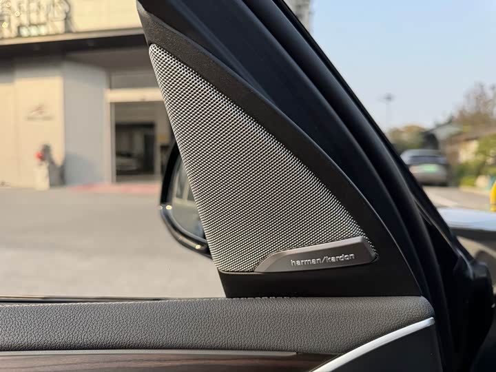 Фото 14 - BMW X3