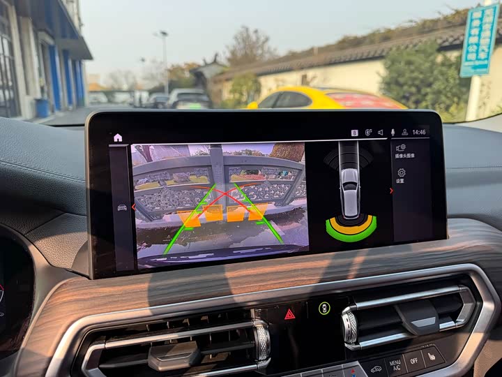 Фото 18 - BMW X3