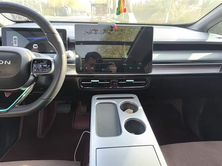 Фото 13 - GAC Aion Y