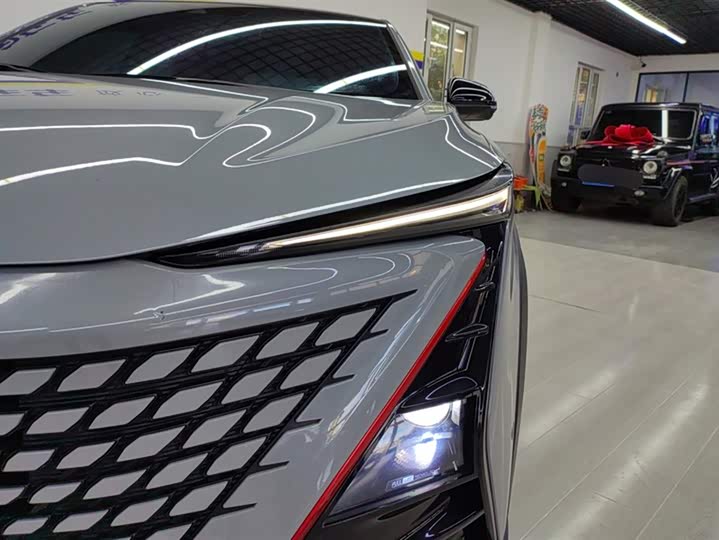 Фото 5 - Changan UNI-T