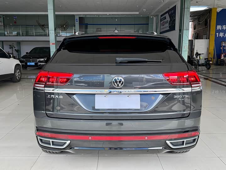 Фото 15 - Volkswagen Teramont X