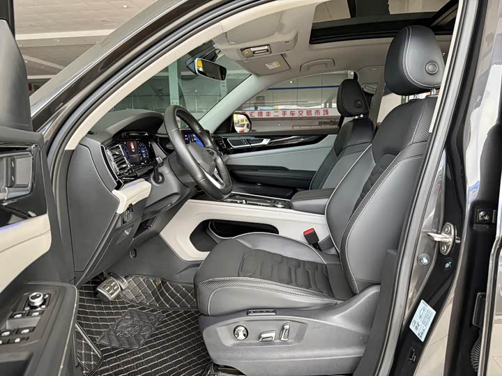 Фото 7 - Volkswagen Teramont X