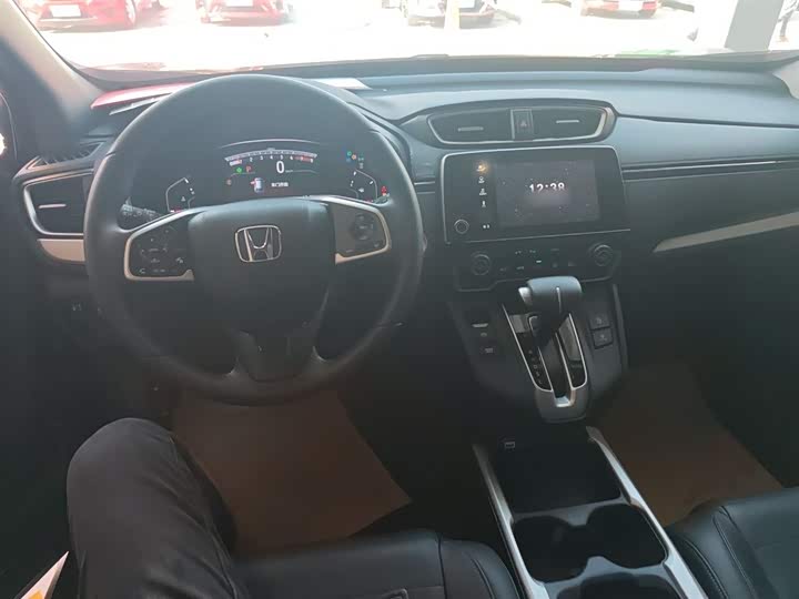 Фото 10 - Honda CR-V