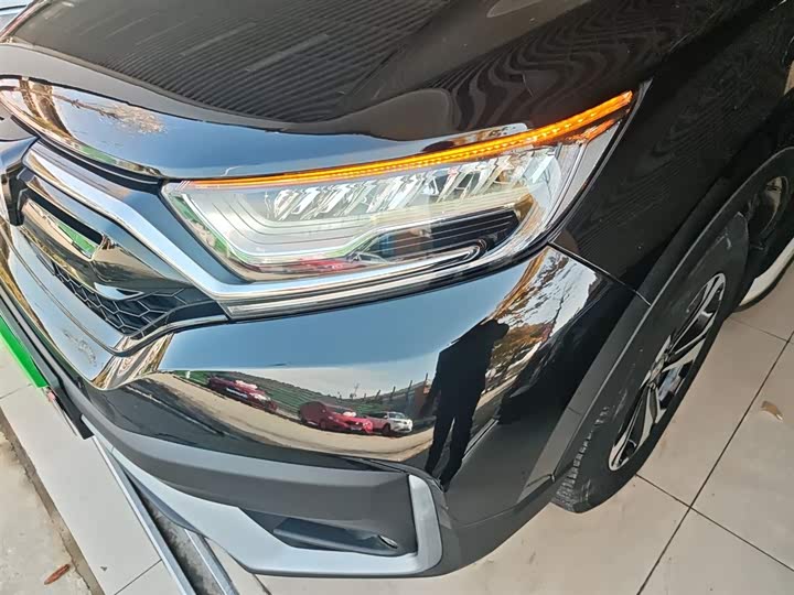 Фото 24 - Honda CR-V