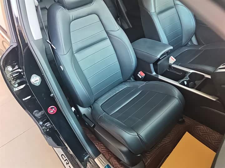 Фото 25 - Honda CR-V