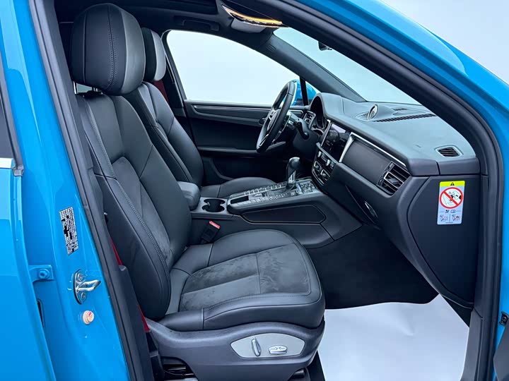 Фото 14 - Porsche Macan