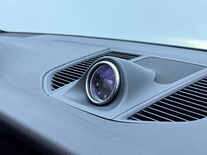 Фото 17 - Porsche Macan