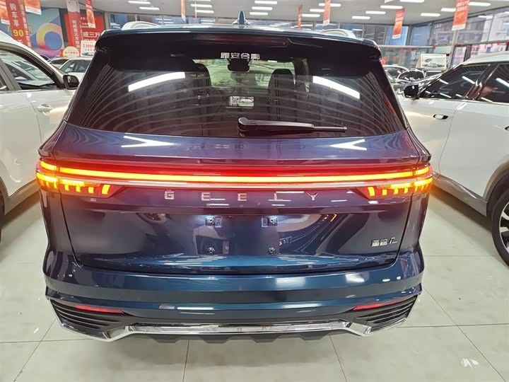 Фото 6 - Geely Monjaro