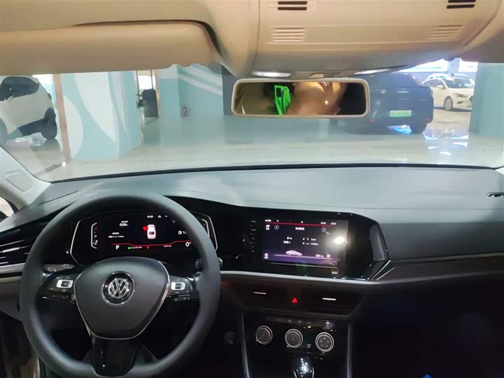 Фото 10 - Volkswagen Sagitar L