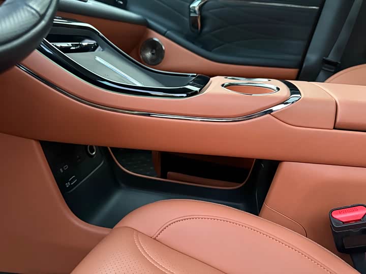 Фото 19 - GAC Aion V