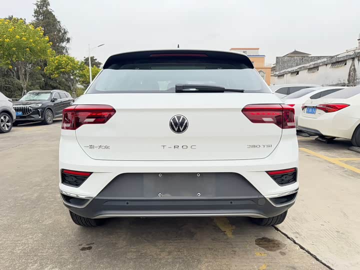 Фото 5 - Volkswagen T-Roc