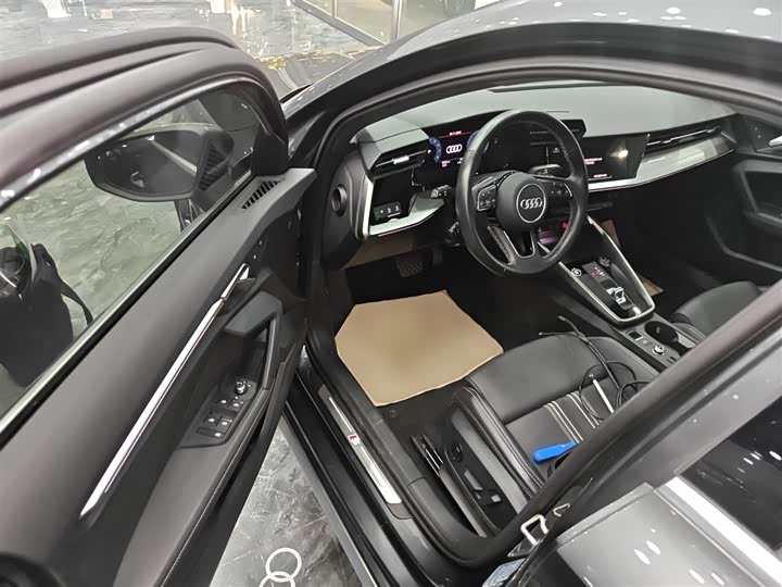 Фото 16 - Audi A3