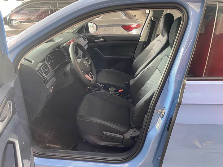 Фото 5 - Volkswagen Tharu