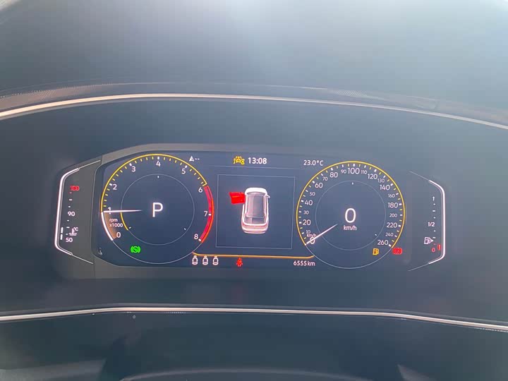 Фото 7 - Volkswagen Tharu