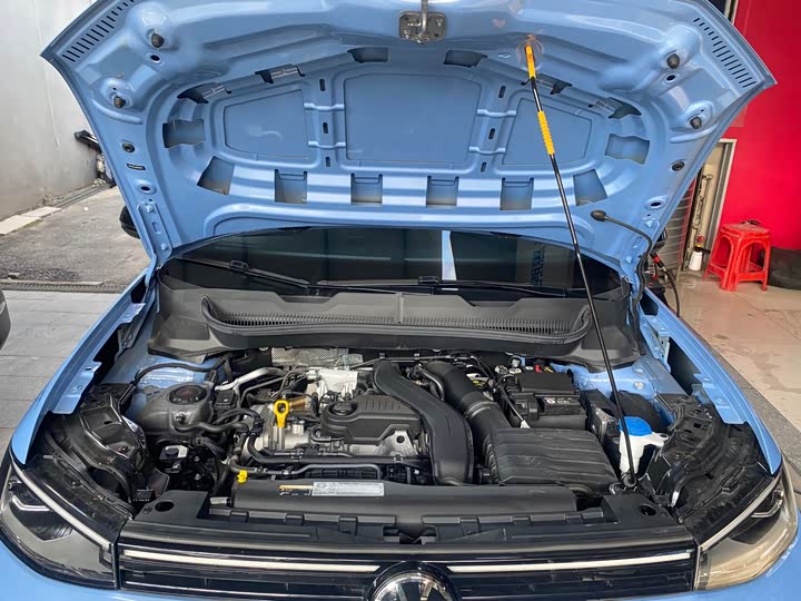 Фото 9 - Volkswagen Tharu