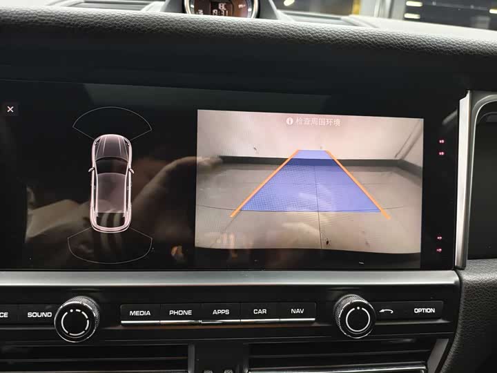 Фото 9 - Porsche Macan