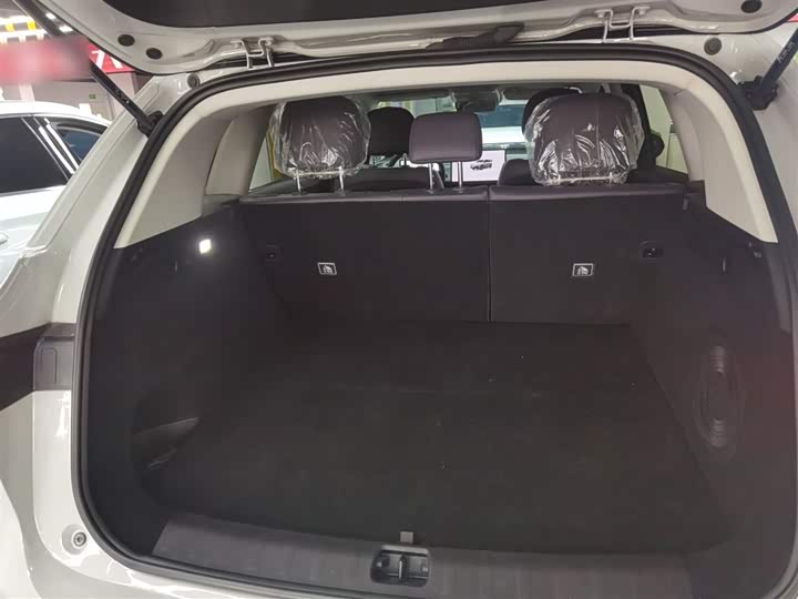 Фото 19 - Leapmotor C10