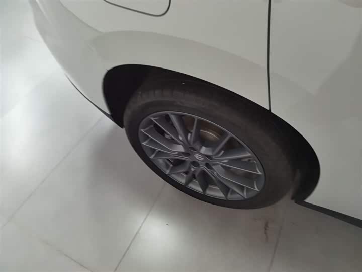 Фото 26 - Leapmotor C10