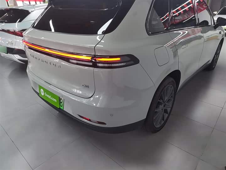 Фото 7 - Leapmotor C10