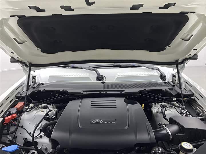 Фото 26 - Land Rover Defender