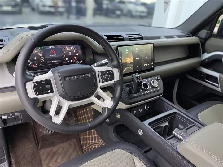 Фото 7 - Land Rover Defender