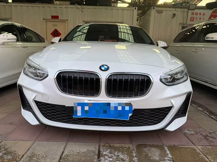 Фото 2 - BMW 1 Series