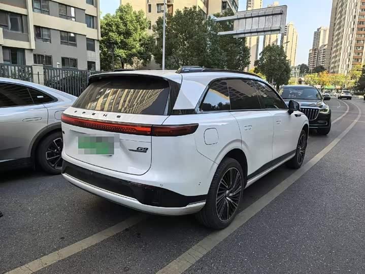 Фото 4 - XPeng G9