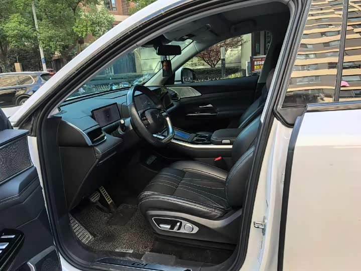 Фото 7 - XPeng G9