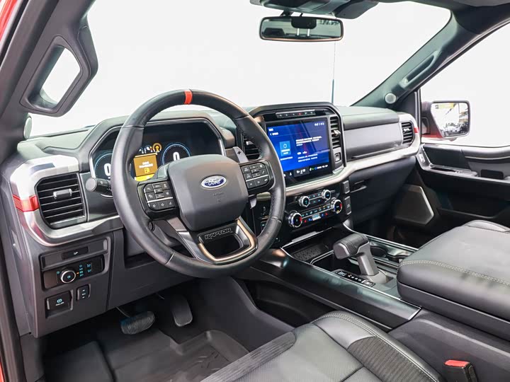 Фото 17 - Ford F-150 Raptor