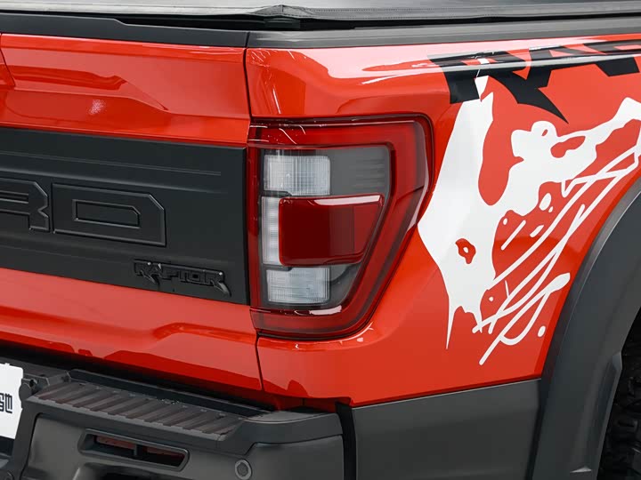 Фото 9 - Ford F-150 Raptor