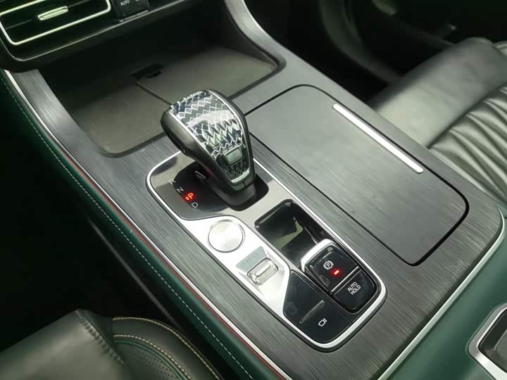 Фото 13 - GAC Trumpchi GS8