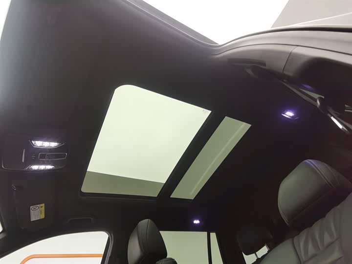 Фото 14 - GAC Trumpchi GS8