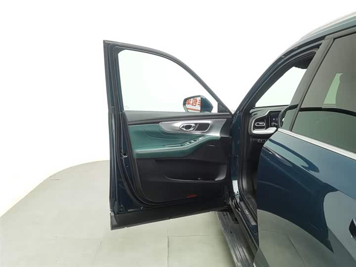 Фото 8 - GAC Trumpchi GS8