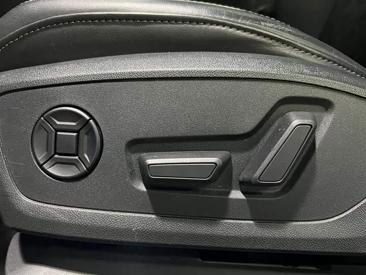 Фото 10 - Audi A3