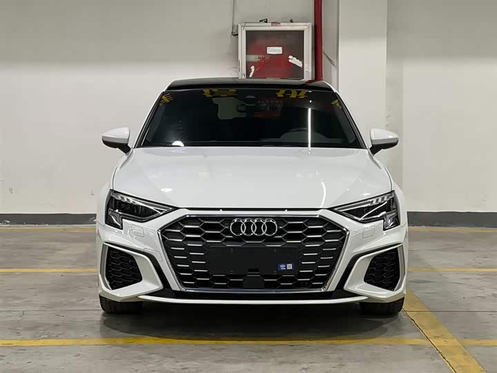 Фото 2 - Audi A3