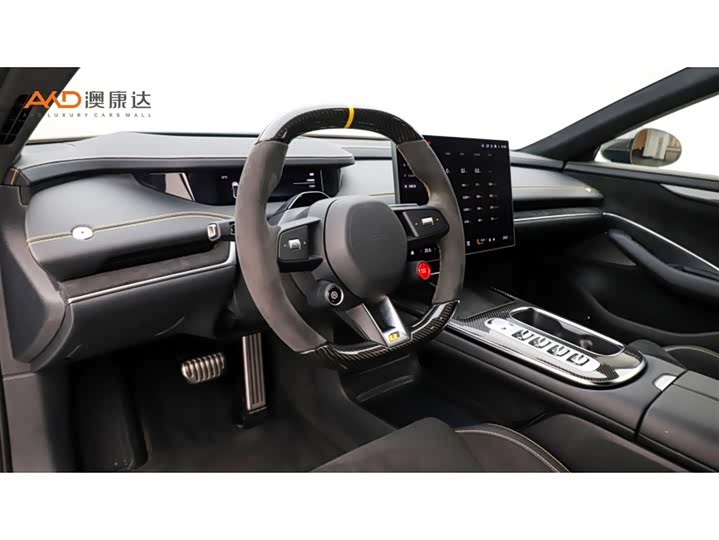 Фото 6 - Xiaomi SU7 Ultra